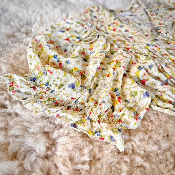 💋SOLD💋🪁🌼🎈DÔEN ‘Mira’ Silk Georgette Yellow Victoria Floral Mini Dress✨ - Picture 9 of 17